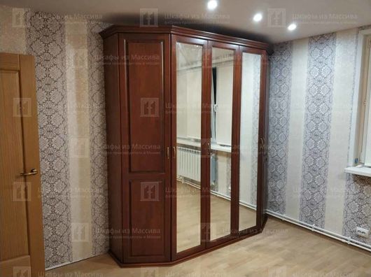 Шкаф распашной для одежды